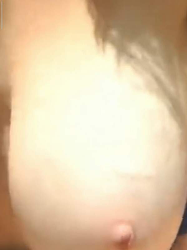 MILF - Milfs Titten verlangen nach Aufmerksamkeit - outdoor Creampie in haariger Muschi